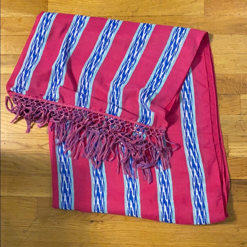 Hollister Scarf